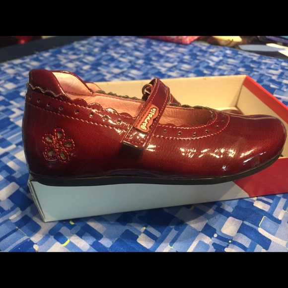 Garvalin (made in Spain) girls shoes rich red - Picture 4 of 9